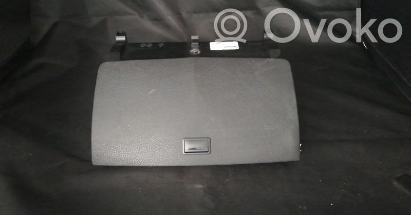 Mercedes-Benz C W204 Ecran/afișaj/ecran mic 