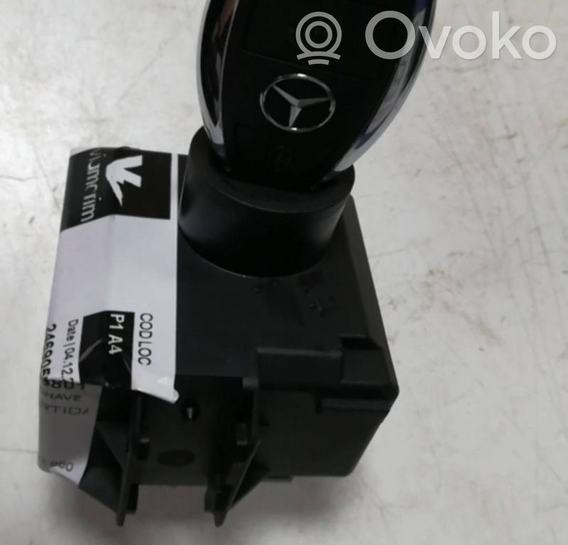 Mercedes-Benz A W176 Engine start stop button switch 