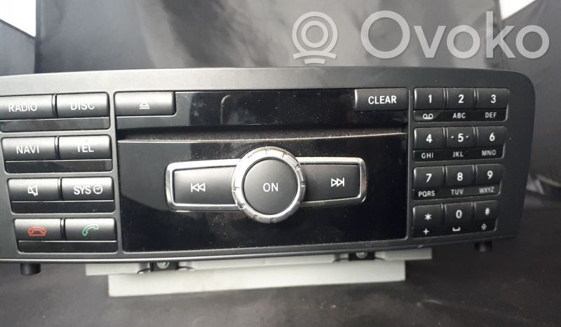 Mercedes-Benz A W176 Panel / Radioodtwarzacz CD/DVD/GPS 