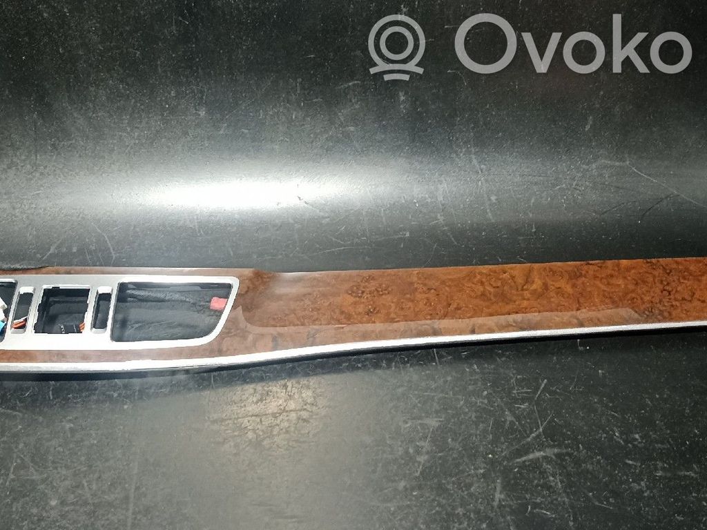 Mercedes-Benz E W212 Dashboard trim 