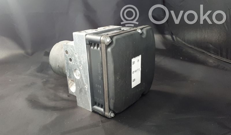 Mercedes-Benz E W211 ABS Pump 