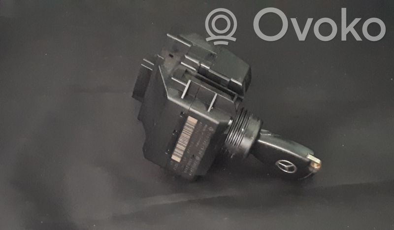 Engine start stop button switch   2095451908,2095451408,2095452008,2095452408,2095452808,2095453408,A2095451408,A2095451908,A2095452008,A2095452408,A2095452808,A2095453408,CHAVE