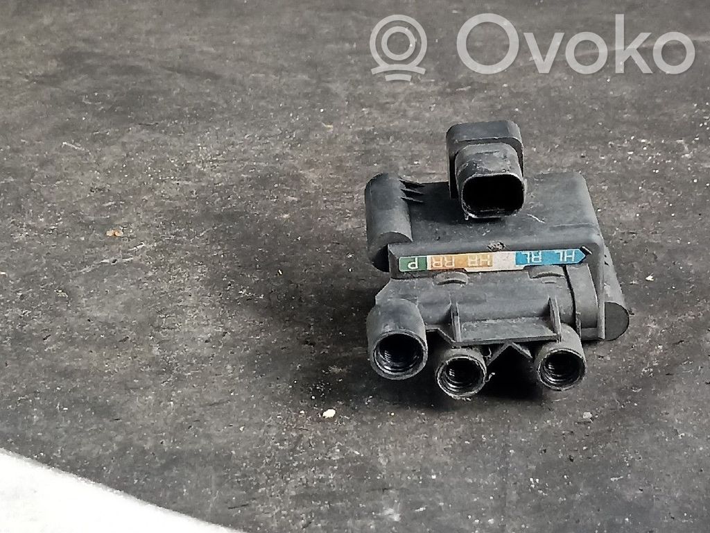 Ignition distributor   2128200158,A2128200158,SUSPENSAO