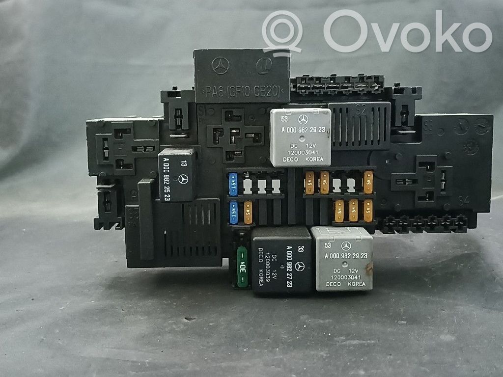 Mercedes-Benz C W205 SAM control unit 