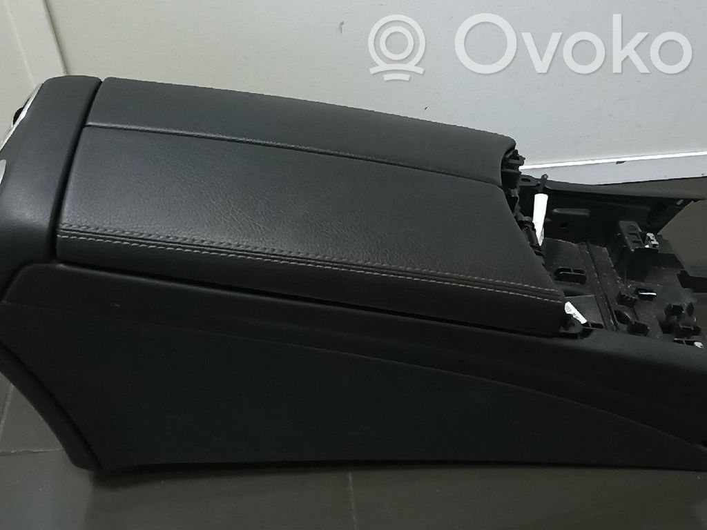 Mercedes-Benz C W205 Guantera 