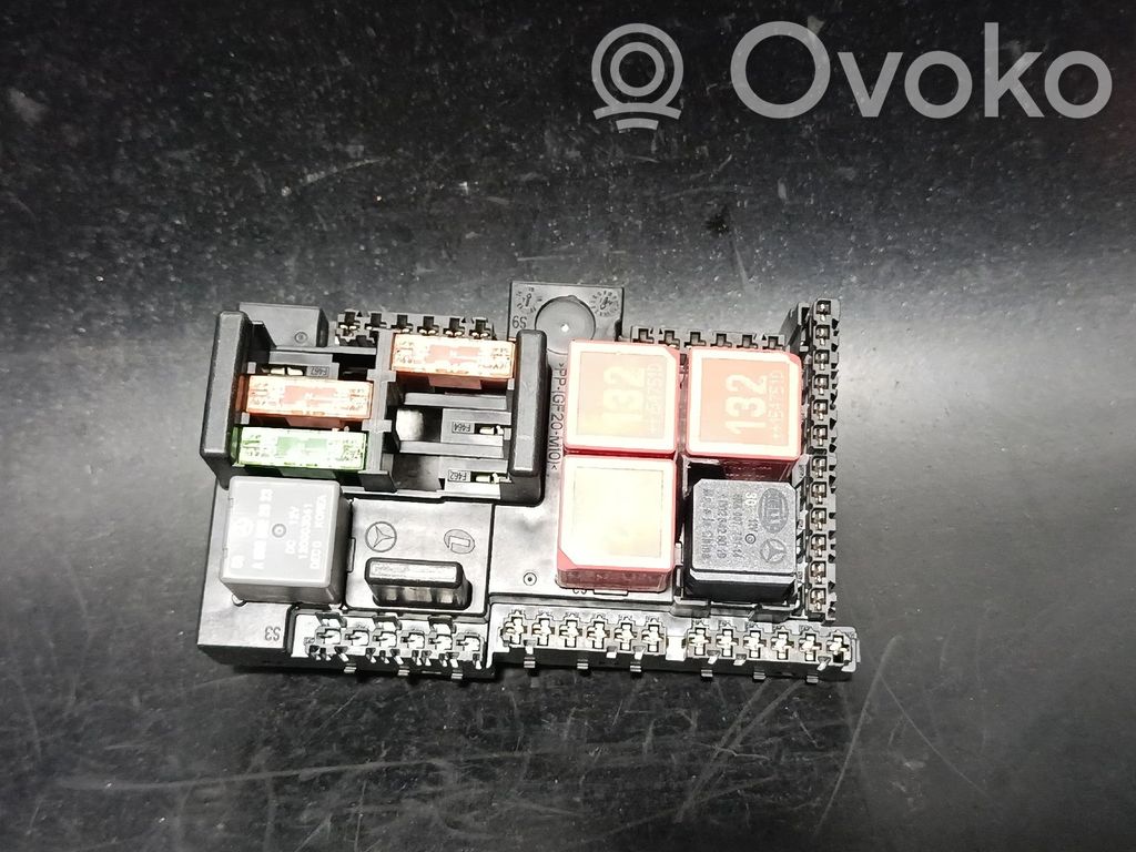 Mercedes-Benz C W205 SAM control unit 