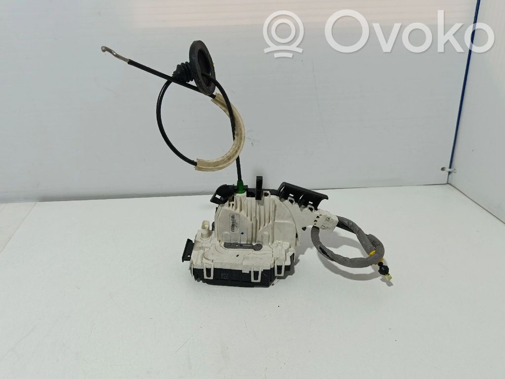 Etuoven lukko   2047203035,A2047203035