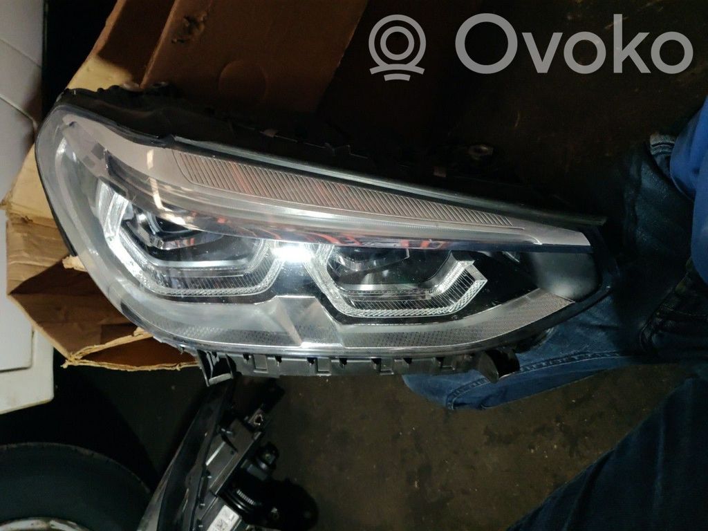 Headlight/headlamp   PARECETODOBOM