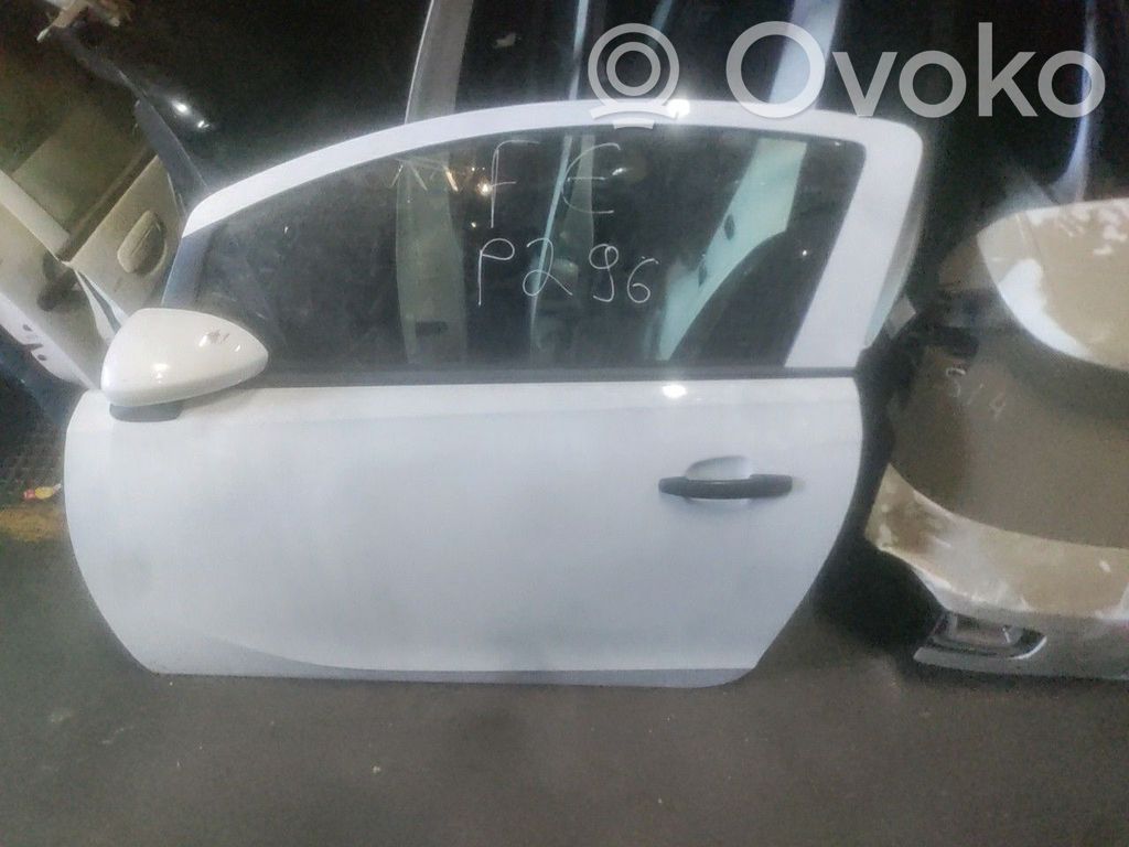 Opel Corsa E Priekinės durys 
