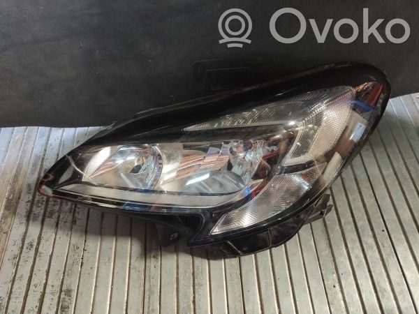 Opel Corsa E Faro delantero/faro principal 