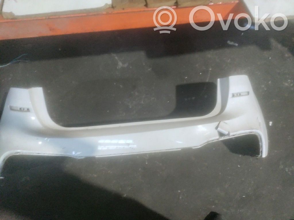 BMW 2 F45 Parachoques 