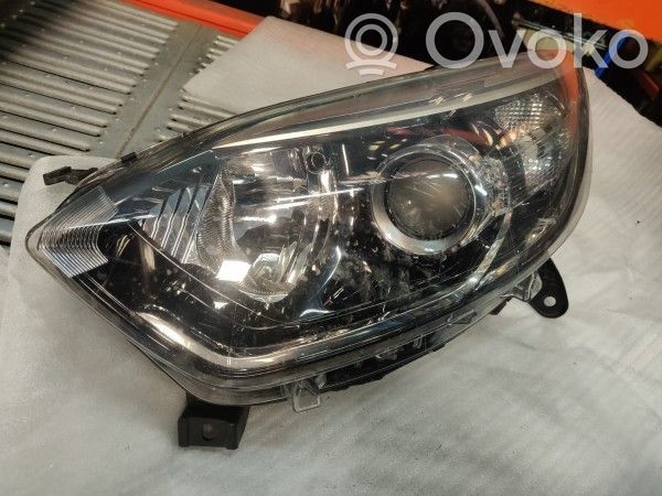 Renault Captur Scheinwerfer 