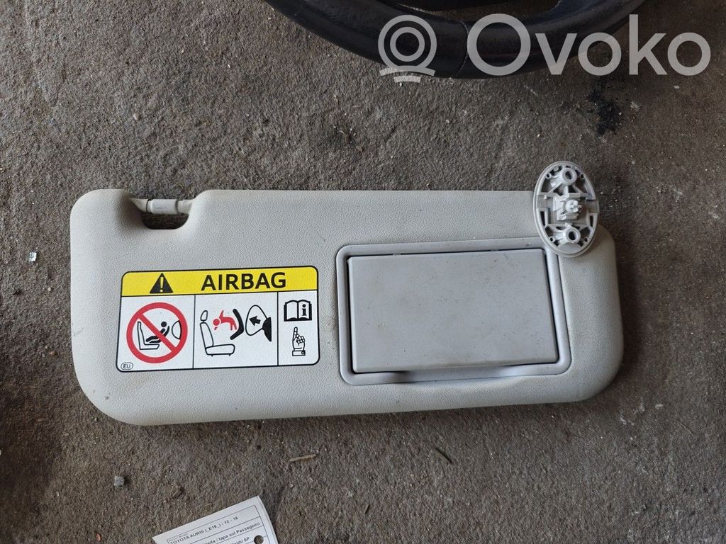 Sun visor