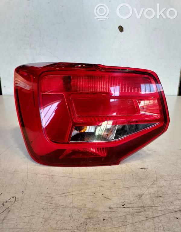 Audi Q2 - Takaluukun takavalot 