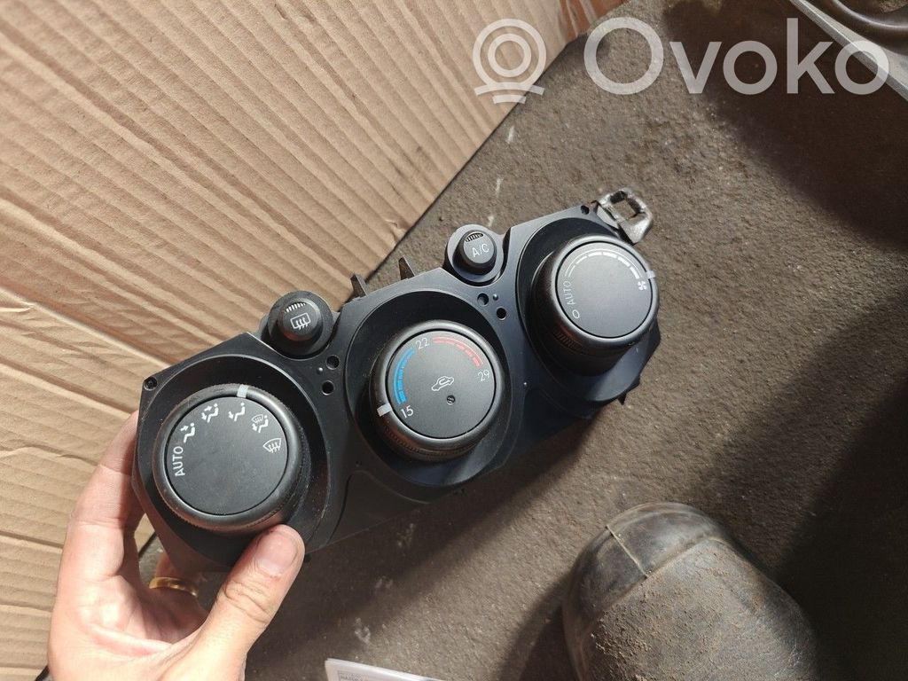 Unidad de control climatización   DF7361190C