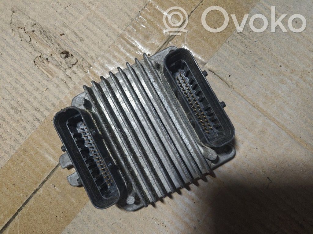 Engine control unit/module   09355909,CLPN,D98004,GMOPEL,HSFIC