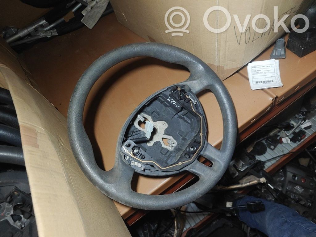 Renault Clio III Ohjauspyörä 
