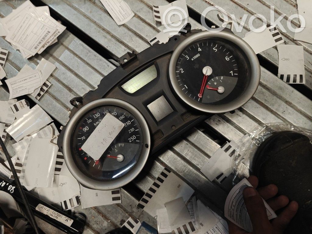 Speedometer (instrument cluster)   8200364015,27,RENAULTMEGANE2