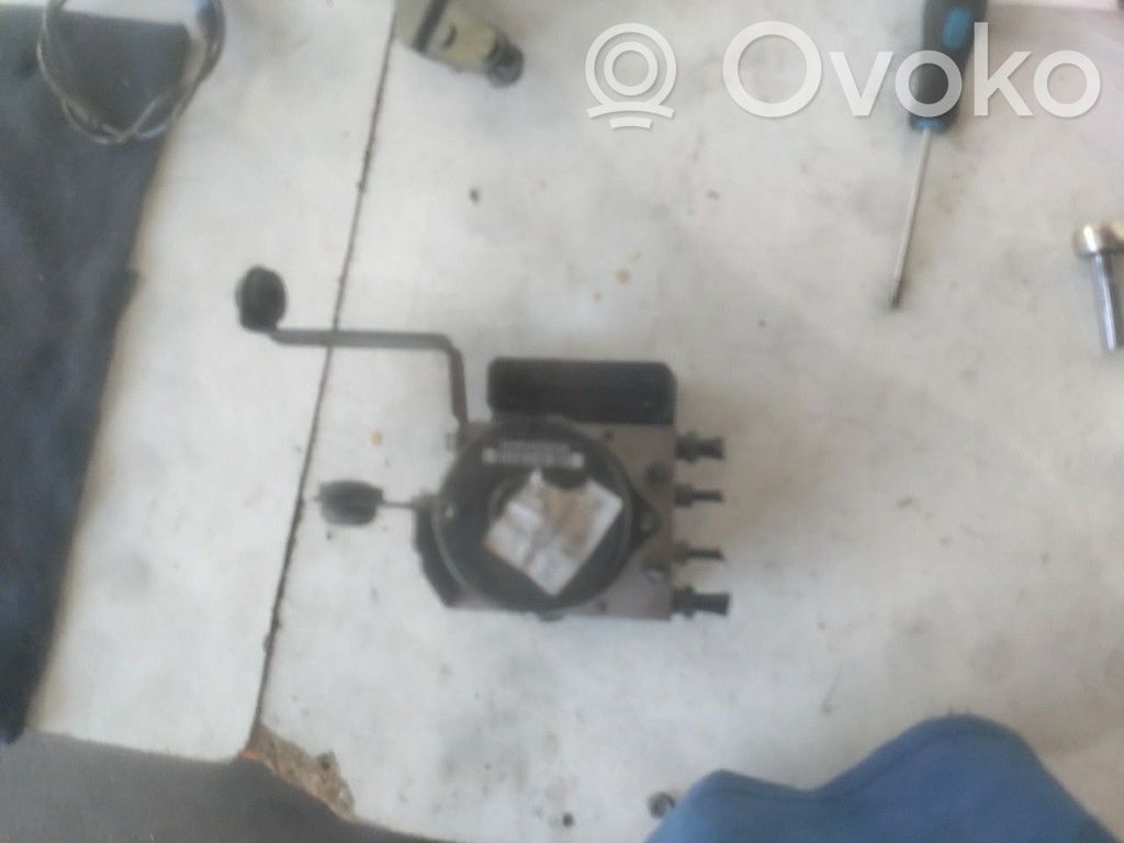 Блок ABS   8M512C405EA