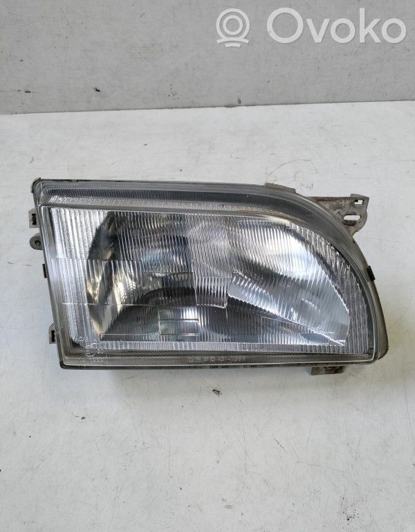 Priekšējais lukturis   084311136R,FORDTRANZITE
