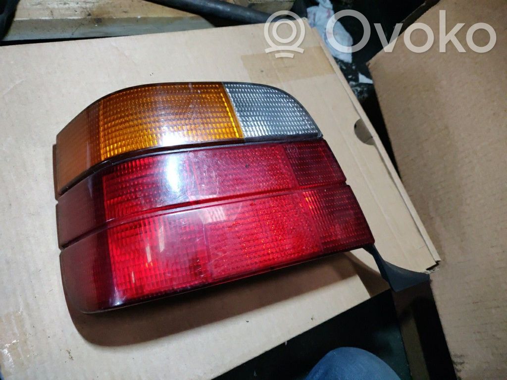 BMW 3 E36 Feux arrière sur hayon 