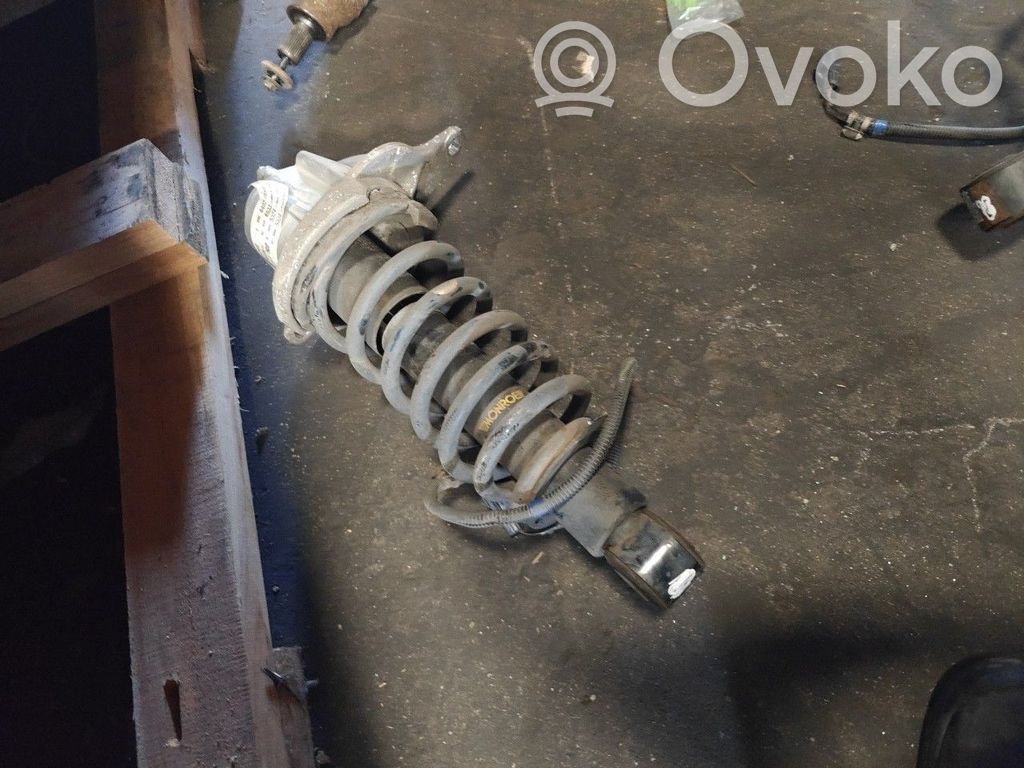 Volvo XC70 Stoßdämpfer hinten 