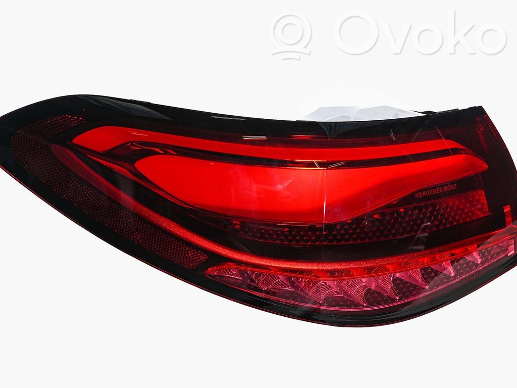Mercedes-Benz GLC C254 Lampa tylna 