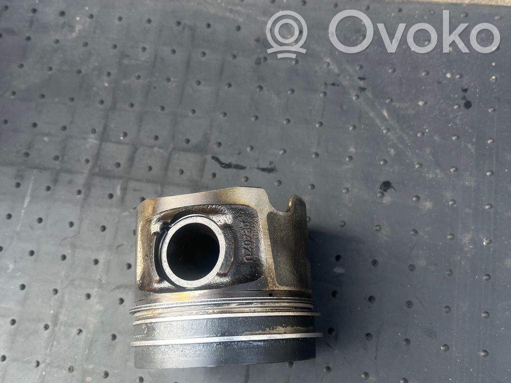 Piston   0840ZU