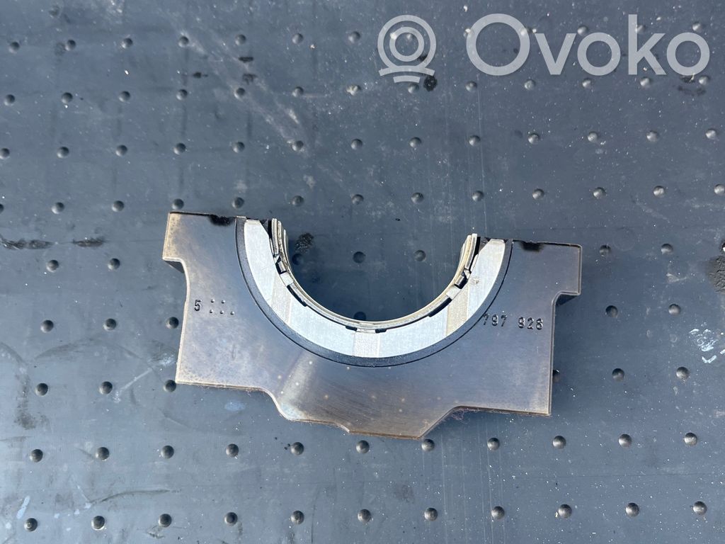 Crankshaft holder bracket   7797928