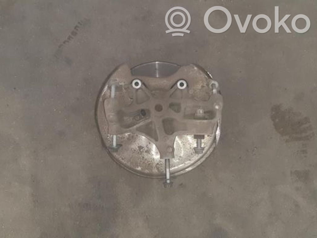 Audi A4 S4 B9 8W Zwrotnica koła tylnego 