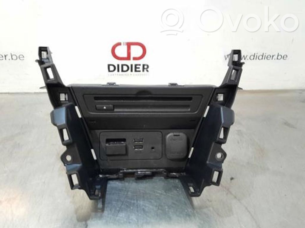 GPS navigation control unit/module   D09H669U0B,CG40171218,DA6C669G0E