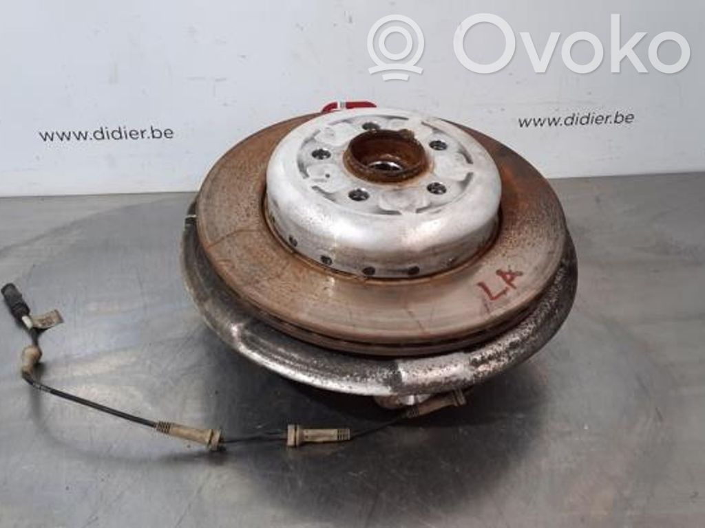 BMW 5 G30 G31 G38 Fuso a snodo con mozzo ruota posteriore