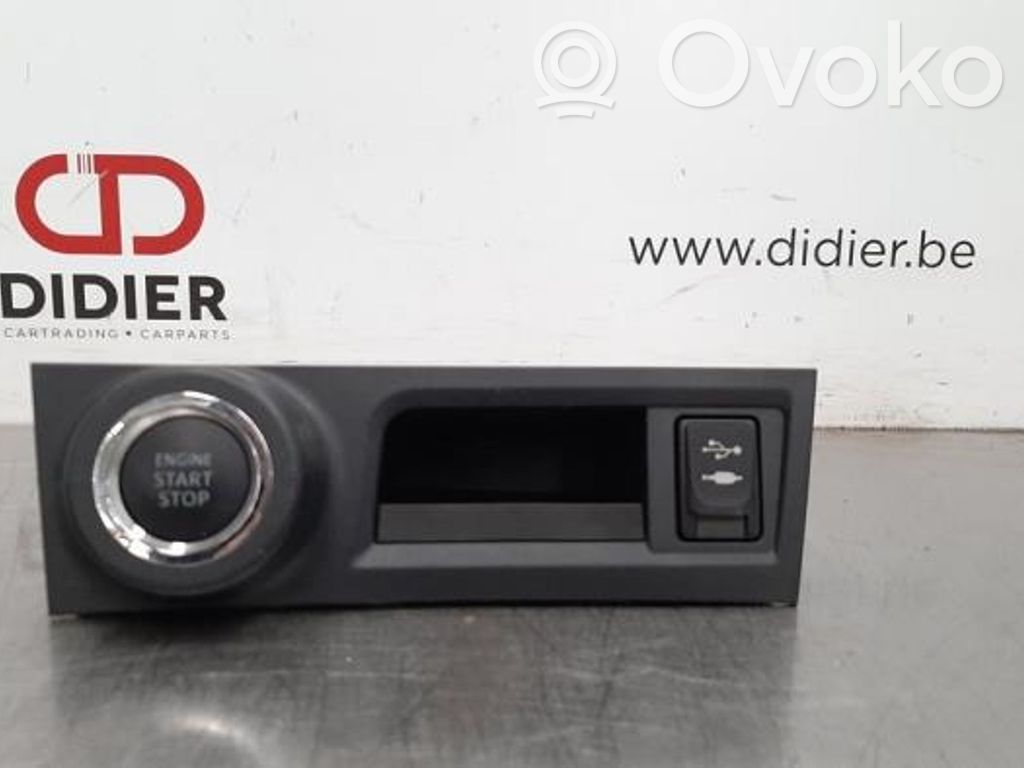 Toyota GT 86 Engine start stop button switch 