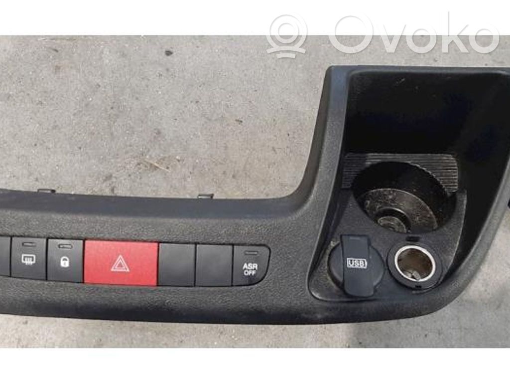 Botón interruptor de luz de peligro   7355861650,30280932,30280932