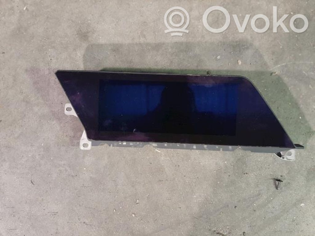BMW 1 F40 Screen/display/small screen 