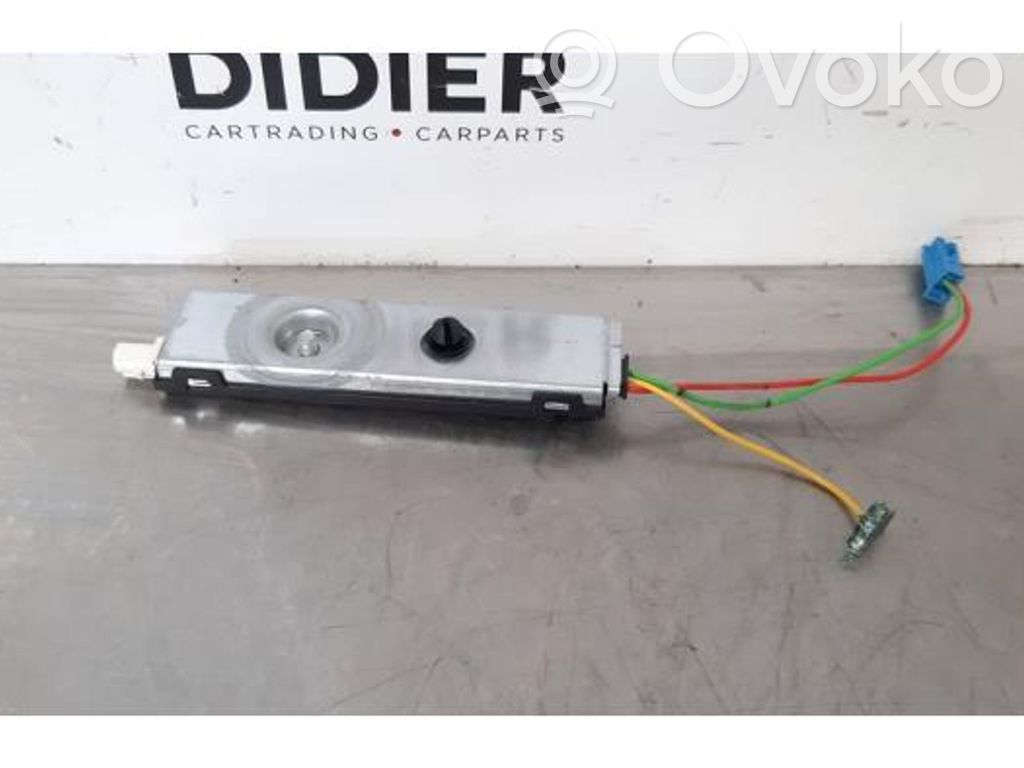 Mercedes-Benz A W176 Amplificatore antenna