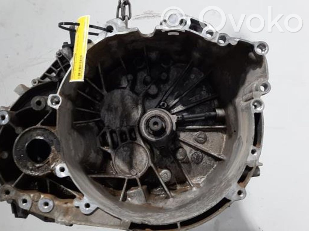 Volvo V60 Manualna 5-biegowa skrzynia biegów 