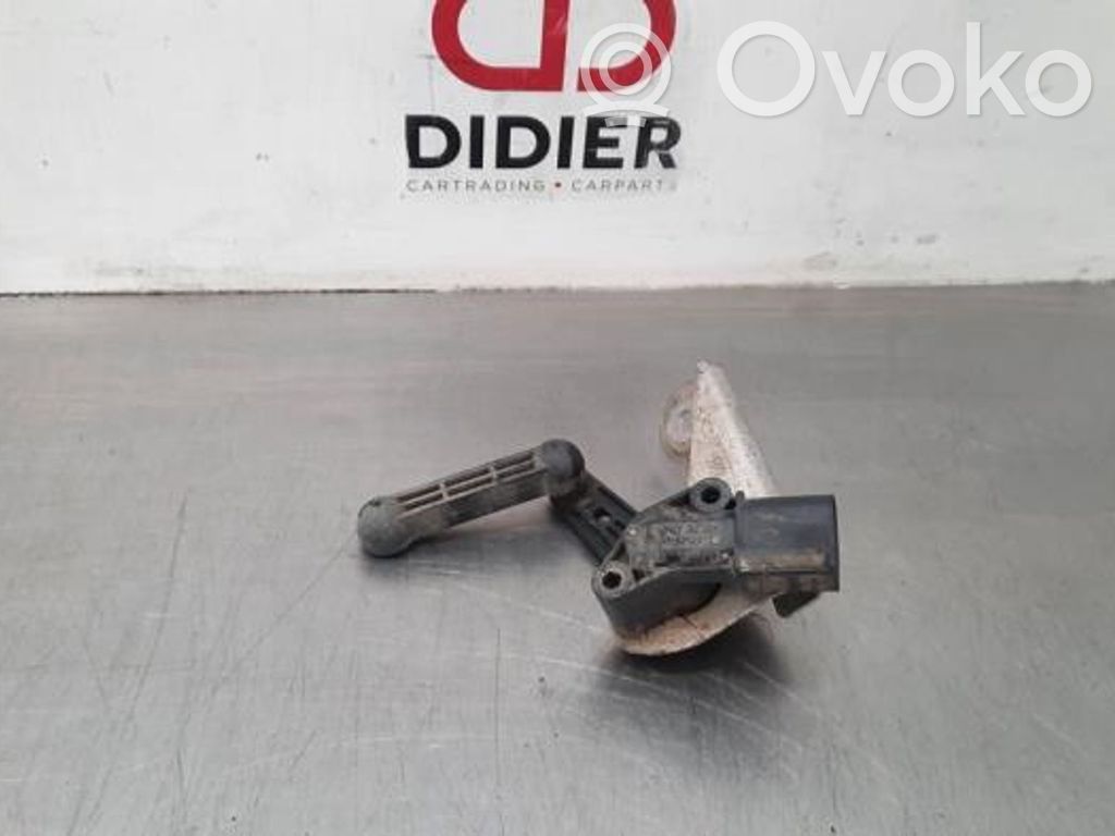 Front height sensor lever   304218