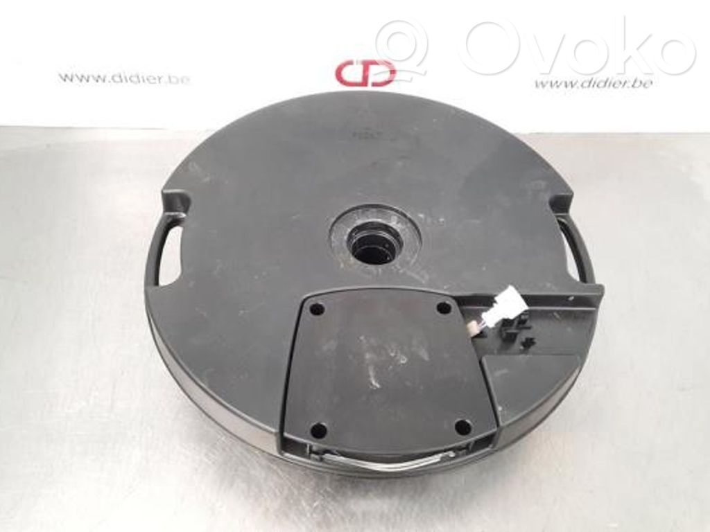 Enceinte subwoofer   8U0035382