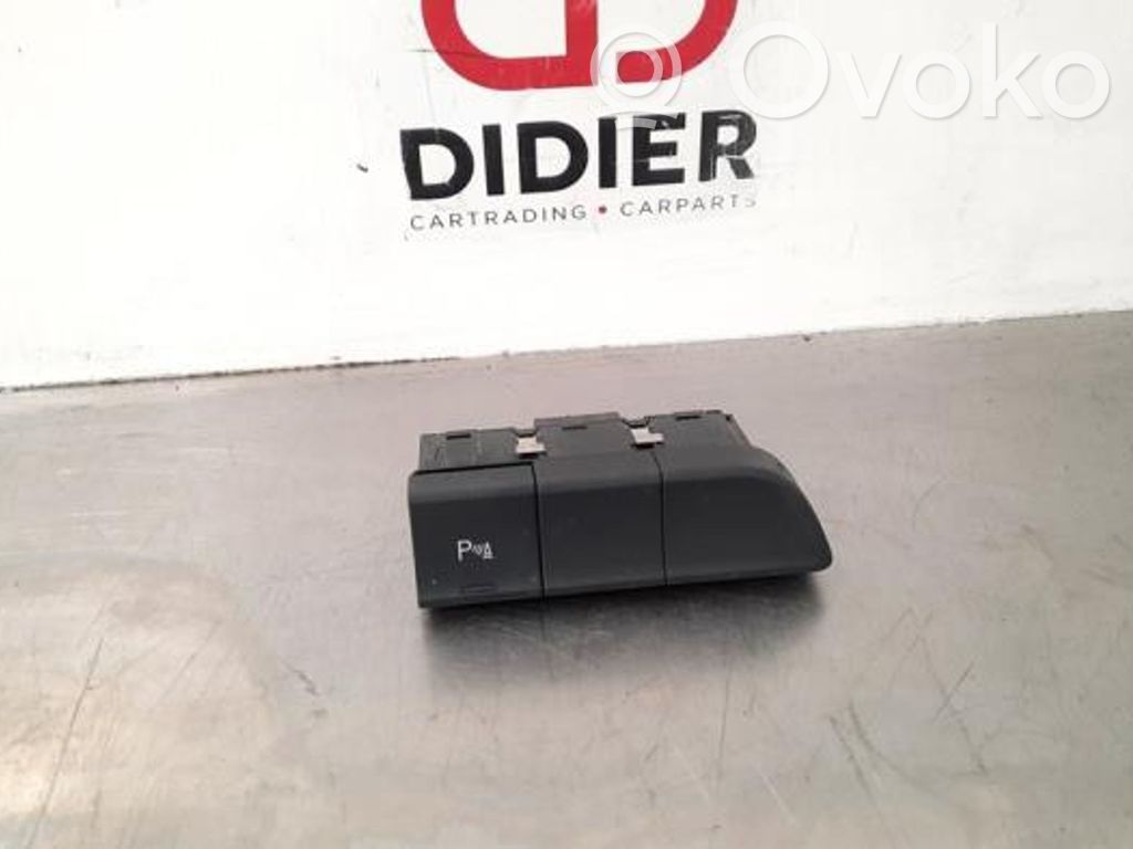 Audi Q3 8U Altri interruttori/pulsanti/cambi 