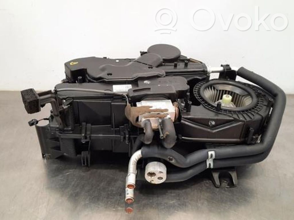 Land Rover Range Rover L405 Obudowa nagrzewnicy 