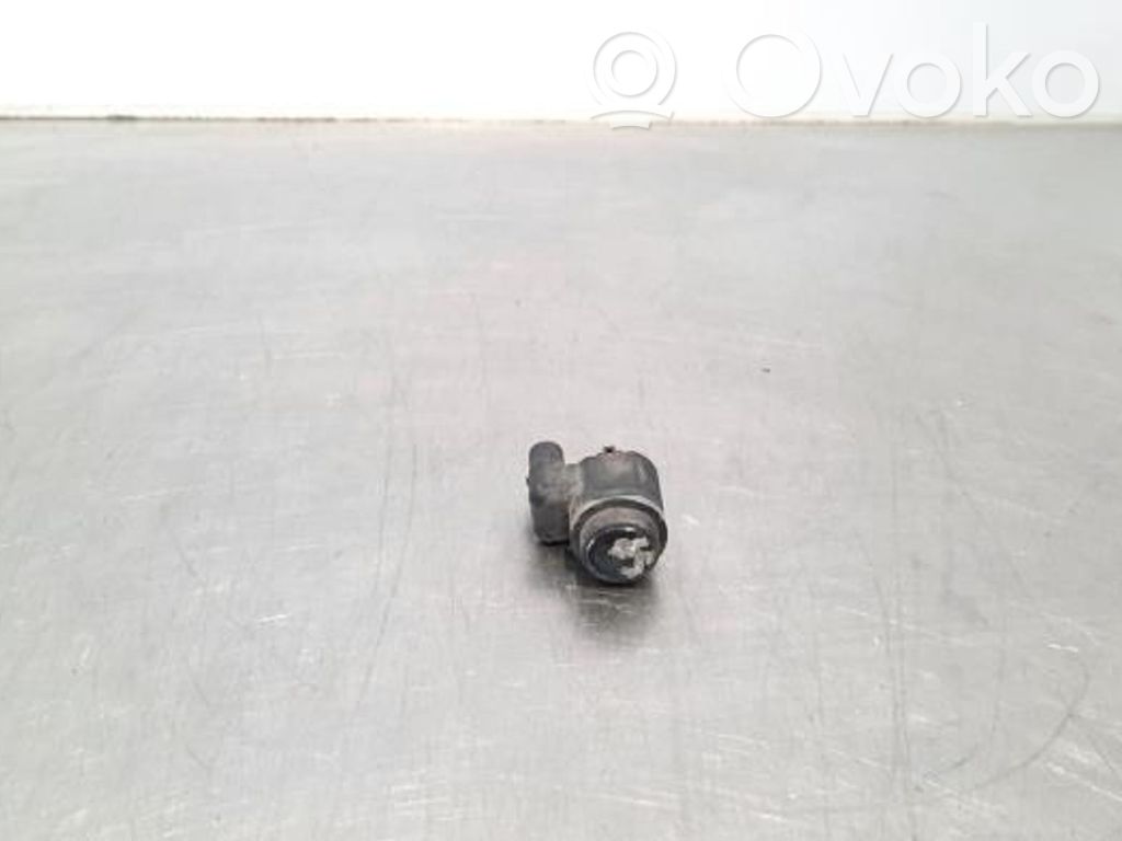 Sensor de aparcamiento PDC   9139868
