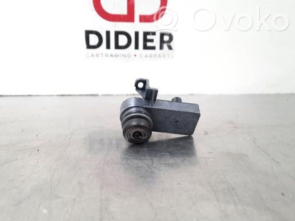 Front bumper camera   109594900E