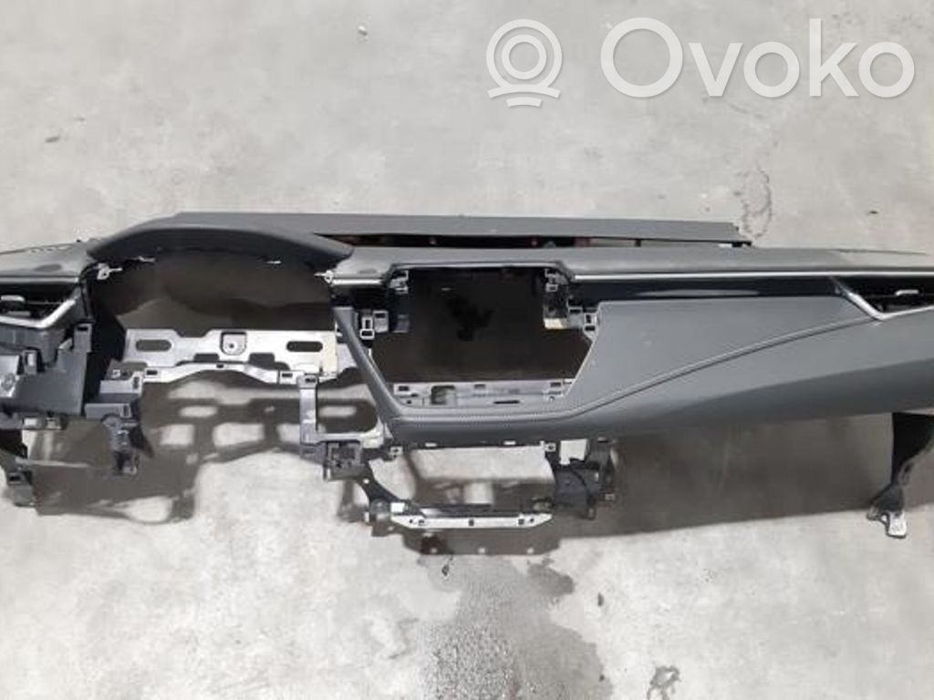 Toyota Corolla E210 E21 Panel de instrumentos 