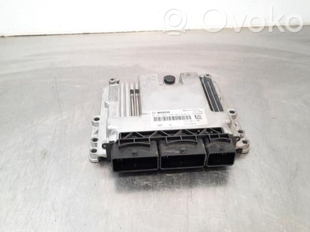 Renault Megane IV Engine control unit/module 