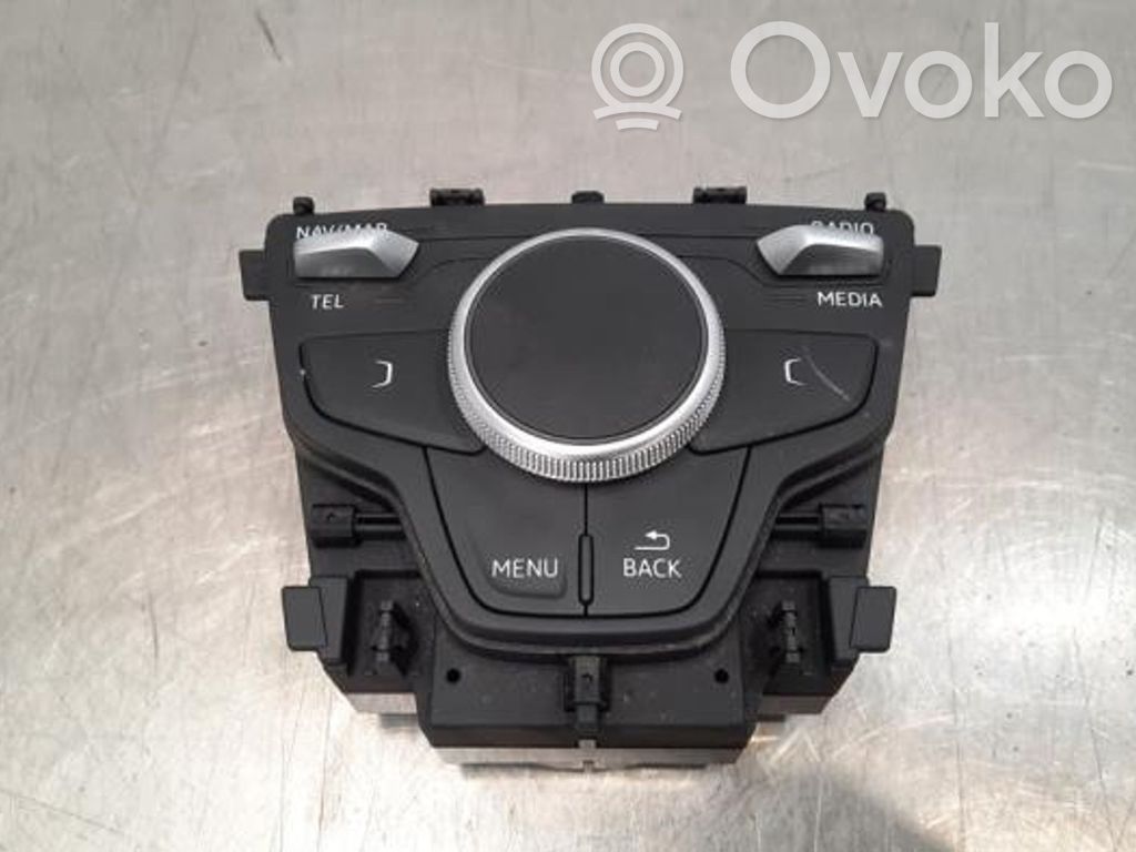Comutator/buton multifuncțional   8W0919614J