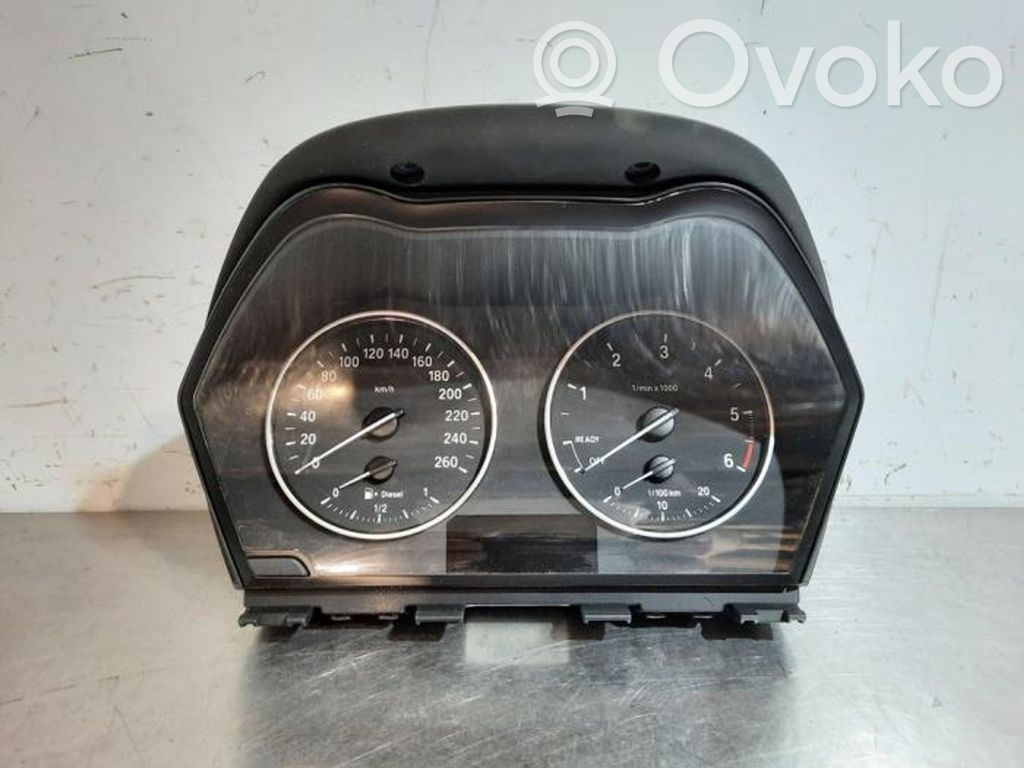 BMW 1 F20 F21 Nopeusmittari (mittaristo) 