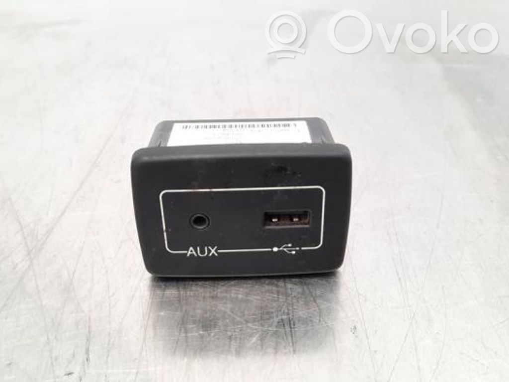 Enchufe conector USB   7356546330,16139C1,16139C101704,73565463303270