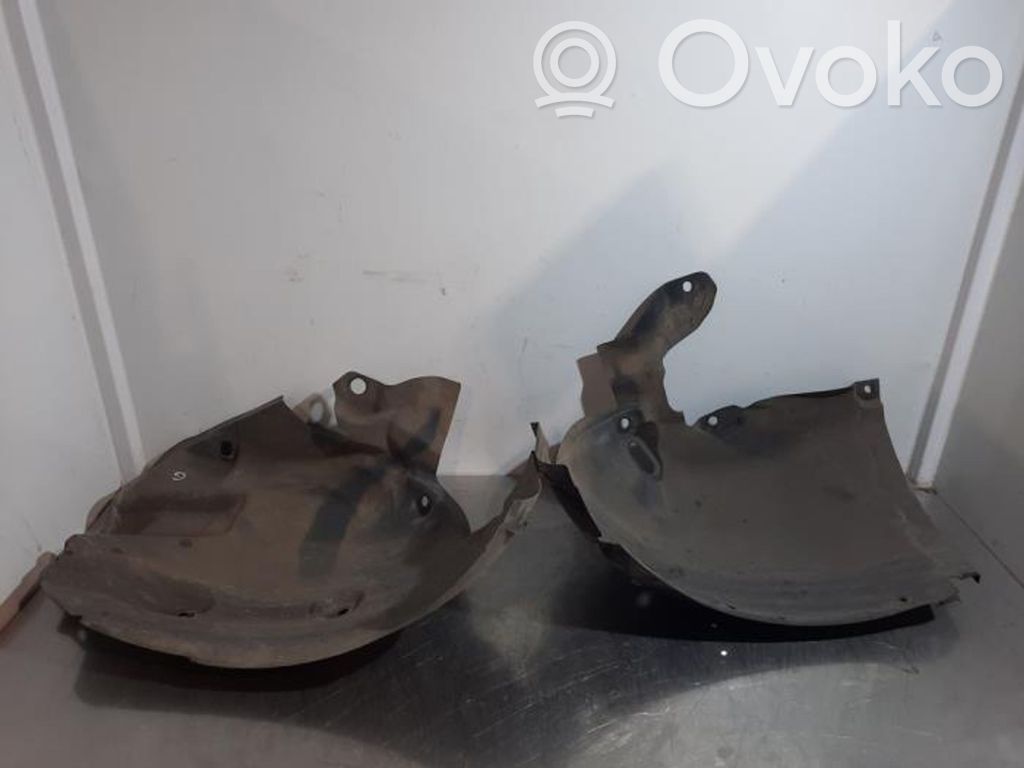 Renault Megane III Apărători interioare aripă roată față 