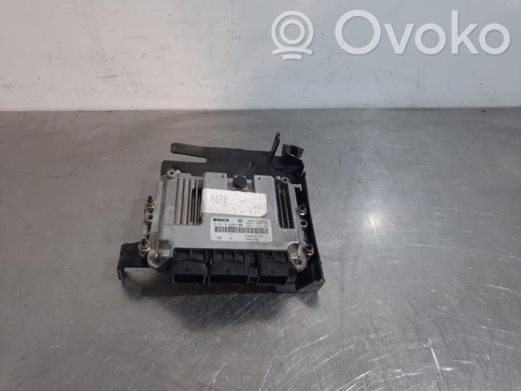 Renault Megane II Engine control unit/module 